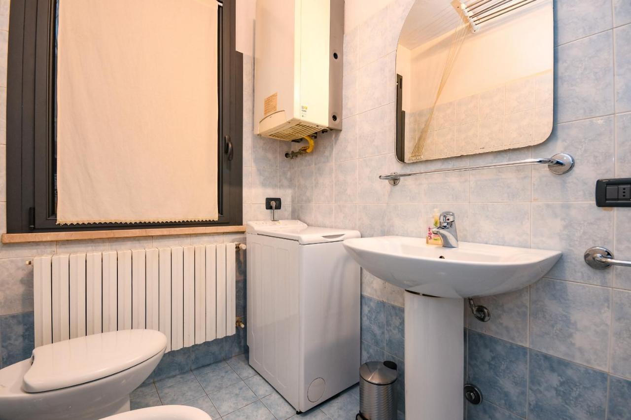 Desenzanoloft Yellow Apartment Desenzano del Garda Kültér fotó
