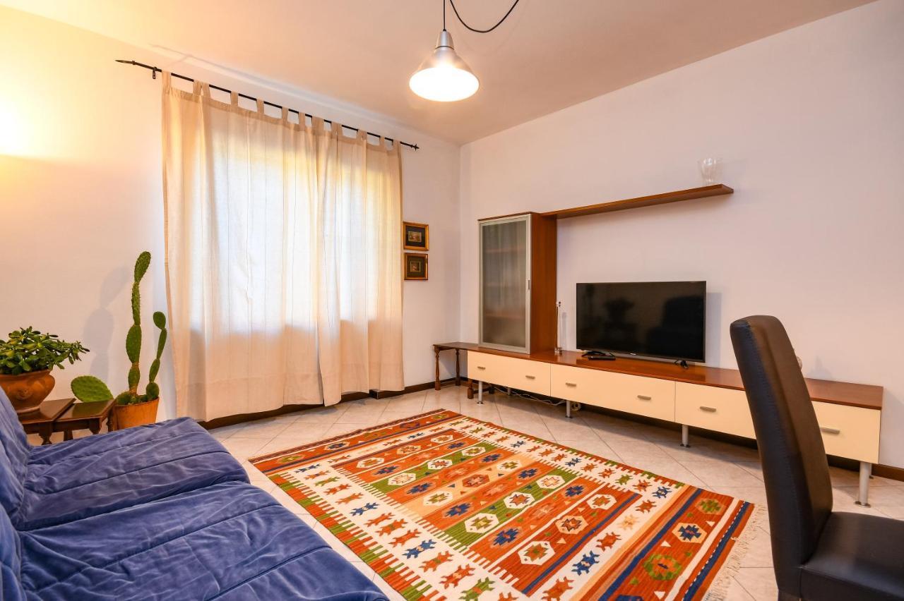 Desenzanoloft Yellow Apartment Desenzano del Garda Kültér fotó