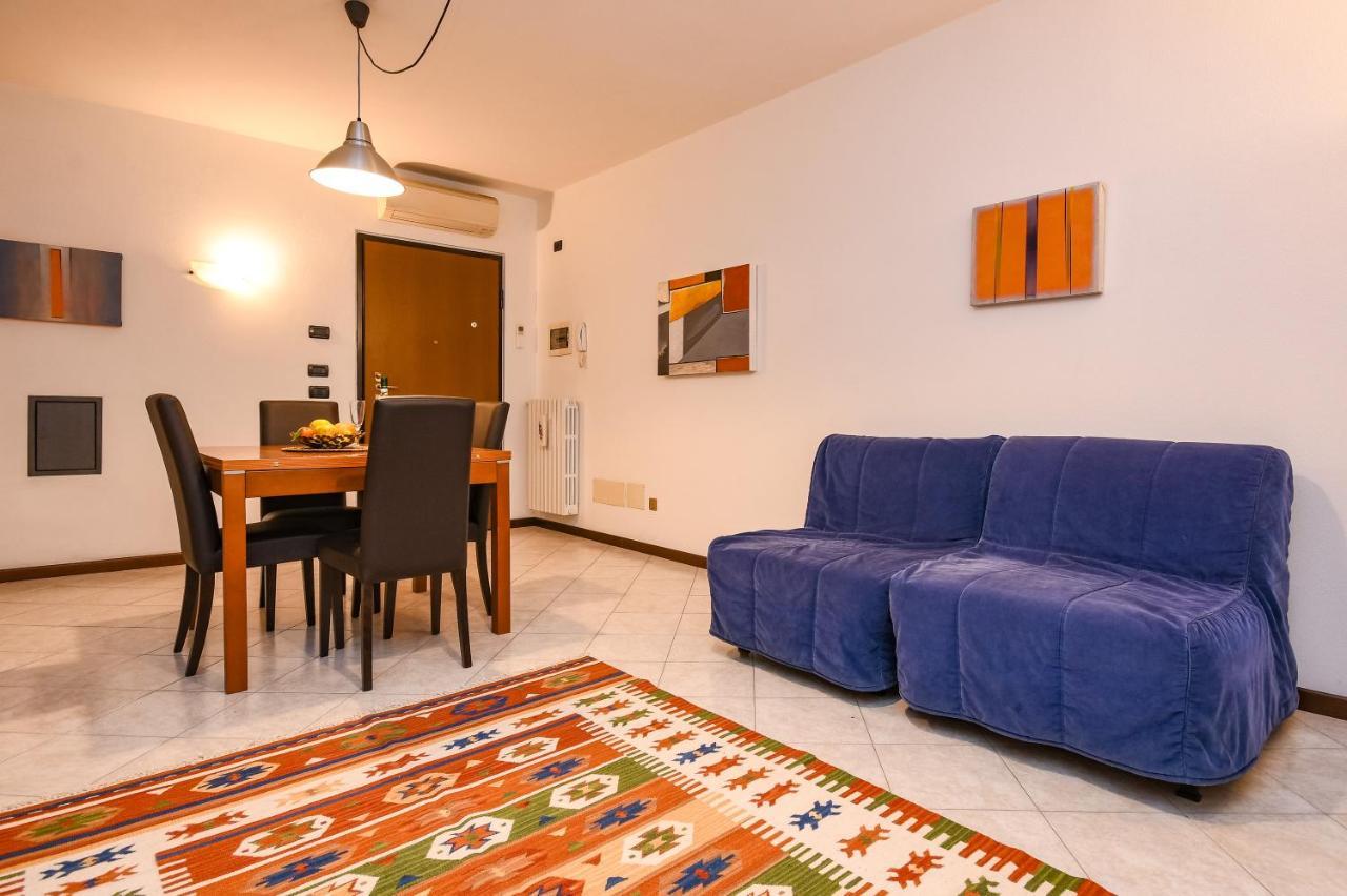 Desenzanoloft Yellow Apartment Desenzano del Garda Kültér fotó